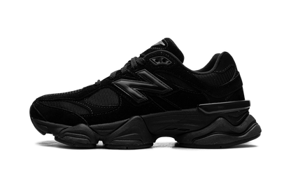 9060 "Triple Black" U9060BPM