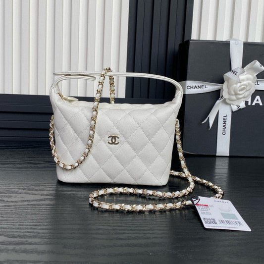 CC 25C Hobo Bag 21.5cm Top Handle White Grained Calfskin