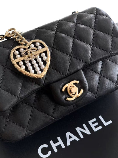 Chanel Bag 12.5cm Black Gold Lambskin