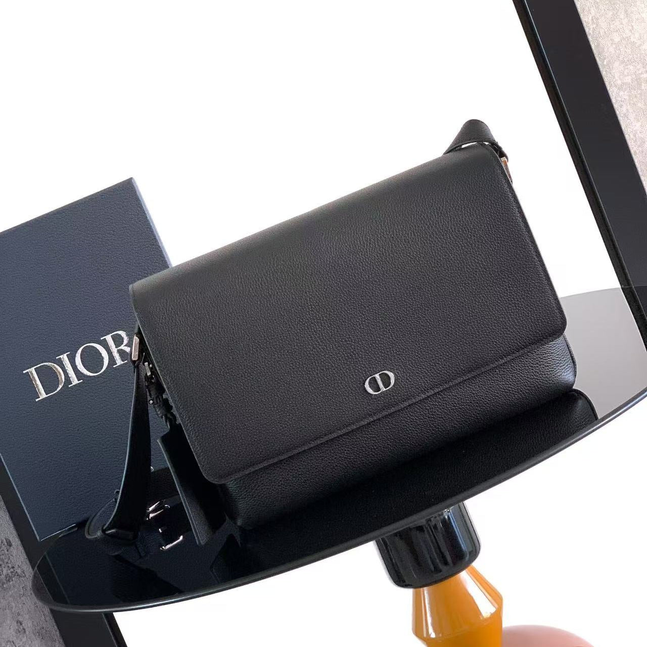 CD  Icon Messenger Bag Black Grain