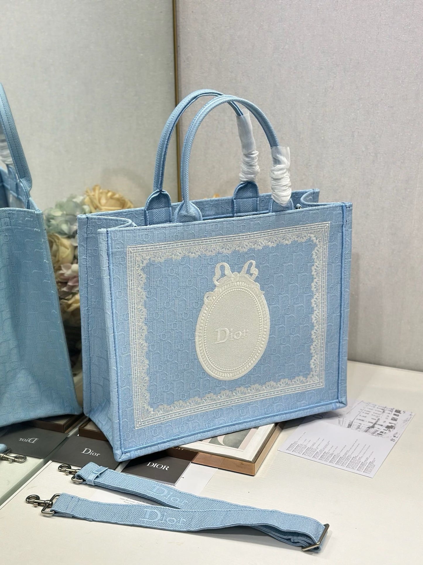 CD Book Tote Blue White in Canvas