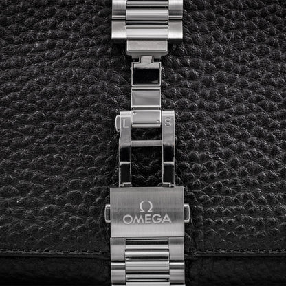Seamaster Aqua Terra 150M 38mm - Lacquered Black on Bracelet