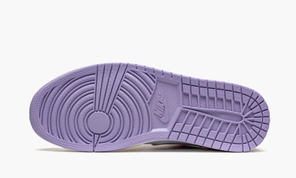 Air Jordan 1 Low SE “Arctic Punch” Sneakers - Retro Runner