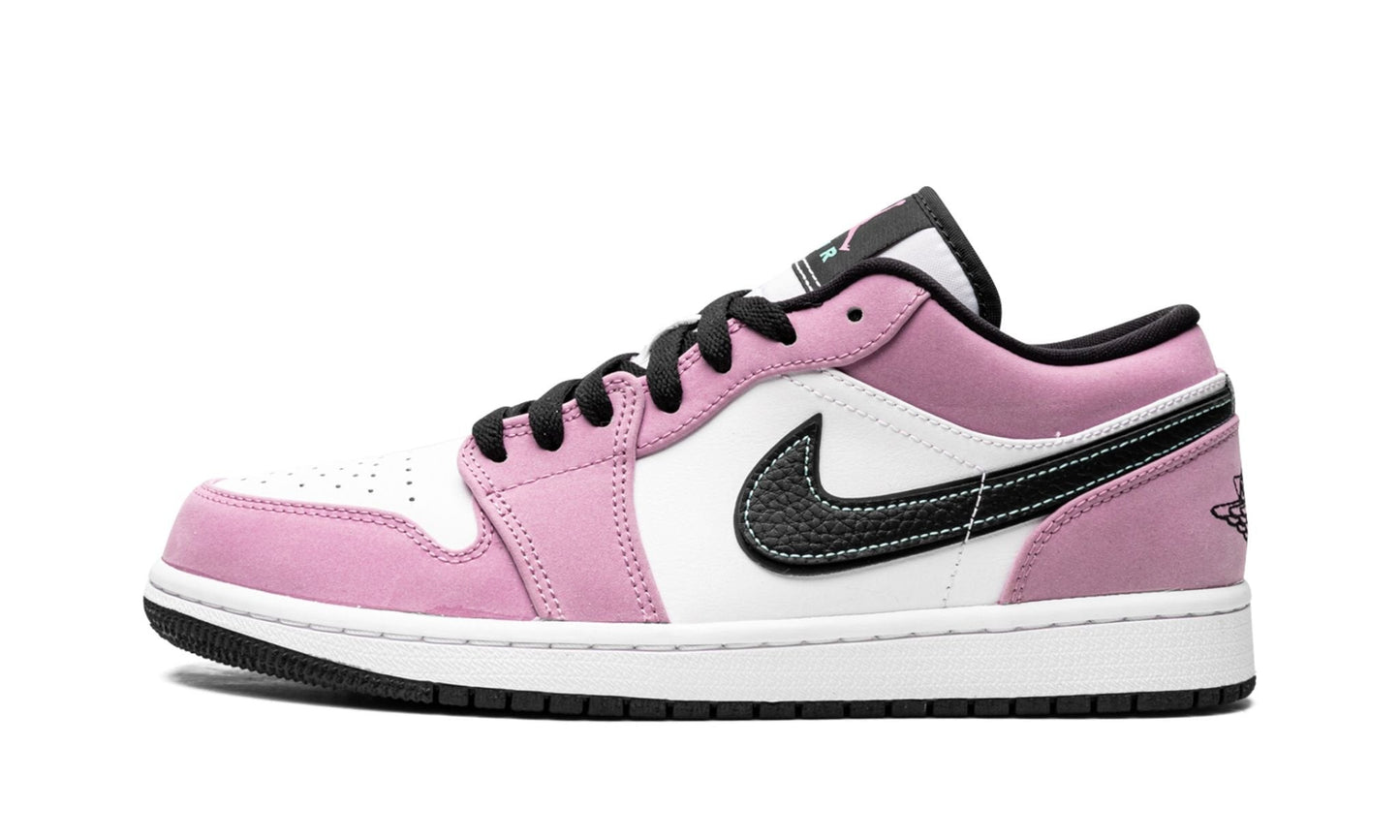 Air Jordan 1 Low SE “Violet Shock” Sneakers - Vintage Inspired
