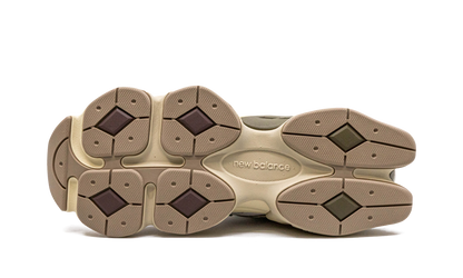 9060 "Grey Matter / Timberwolf" U9060FNA