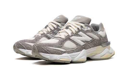 9060 "Grey / White" U9060YGA