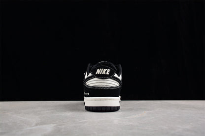 Nike Dunk Low Black Bat