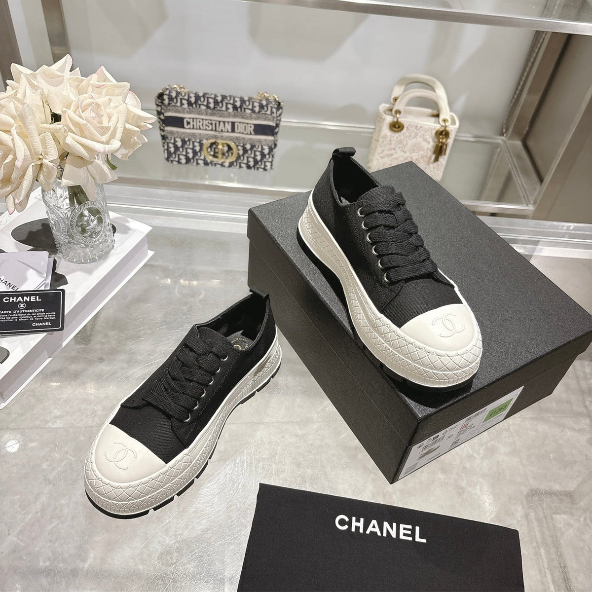 CC 26s Biscuit Shoes Canvas Sheepskin 989588