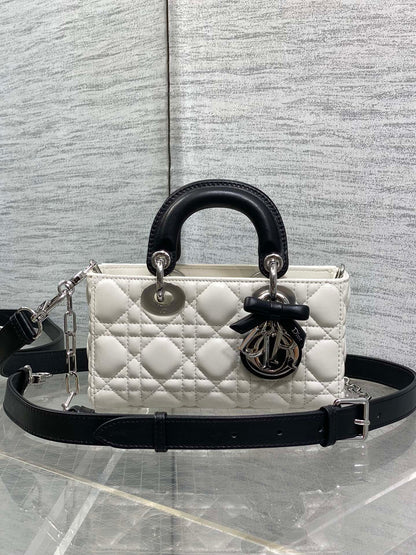 CD 2026 Bow Lady D-Joy Black mix White Cannage Lambskin 286573