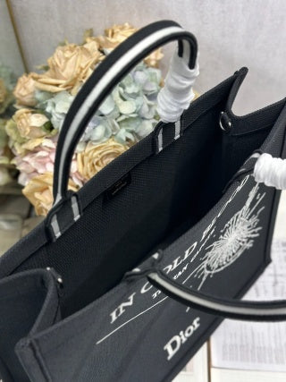 CD Men's Summer 2026 Book Tote Black Canvas 288099