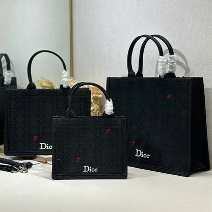 CD 2026 Book Tote Bag With Red Beetle-shaped Embellishments Black Canvas 288481