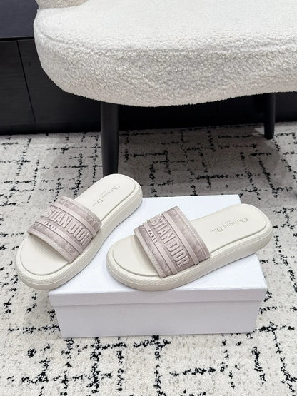 Dior 2026 Embroidered Platform Sandals Fabric Leather 924817
