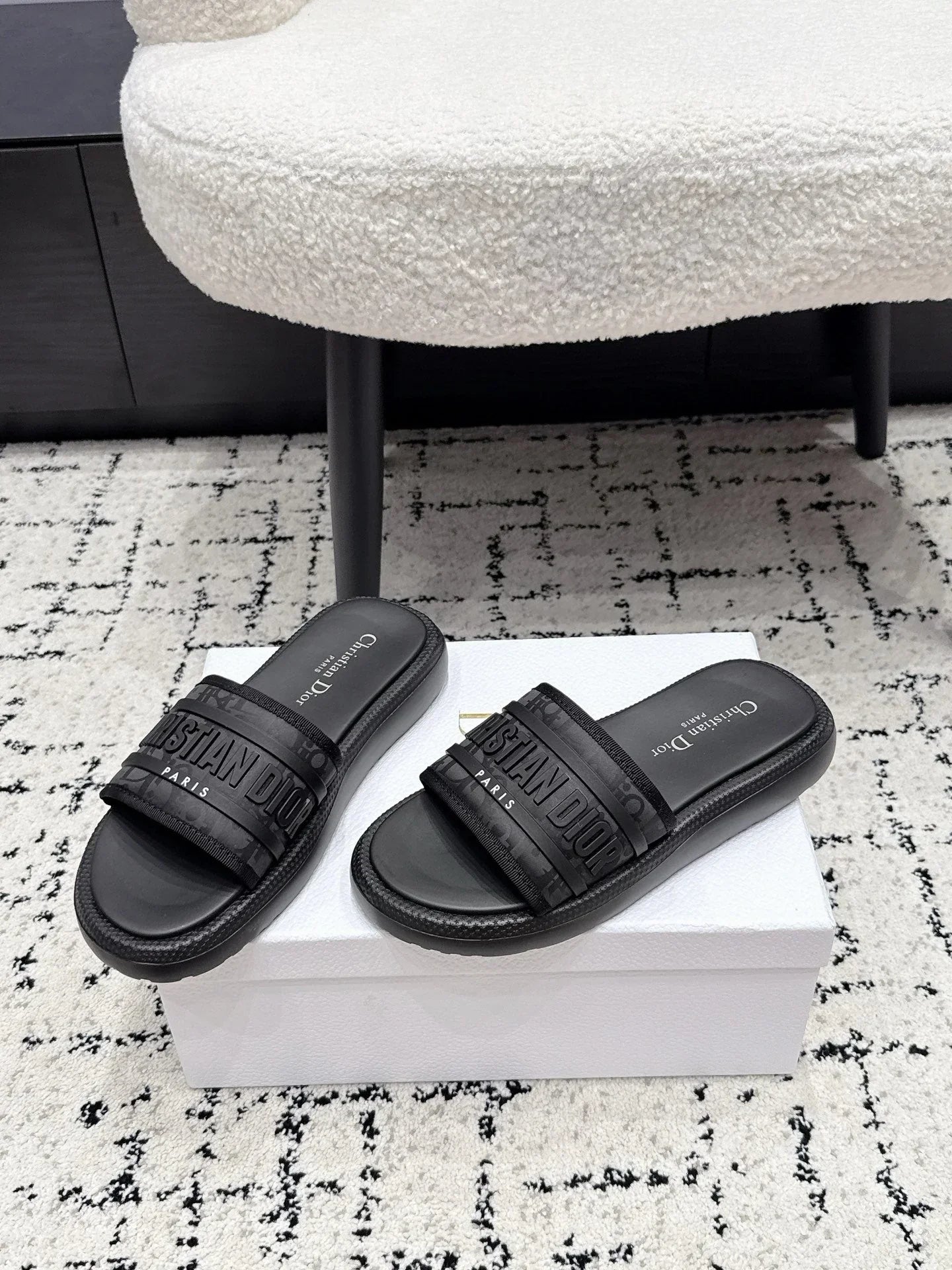 Dior 2026 Embroidered Platform Sandals Fabric Leather 924817