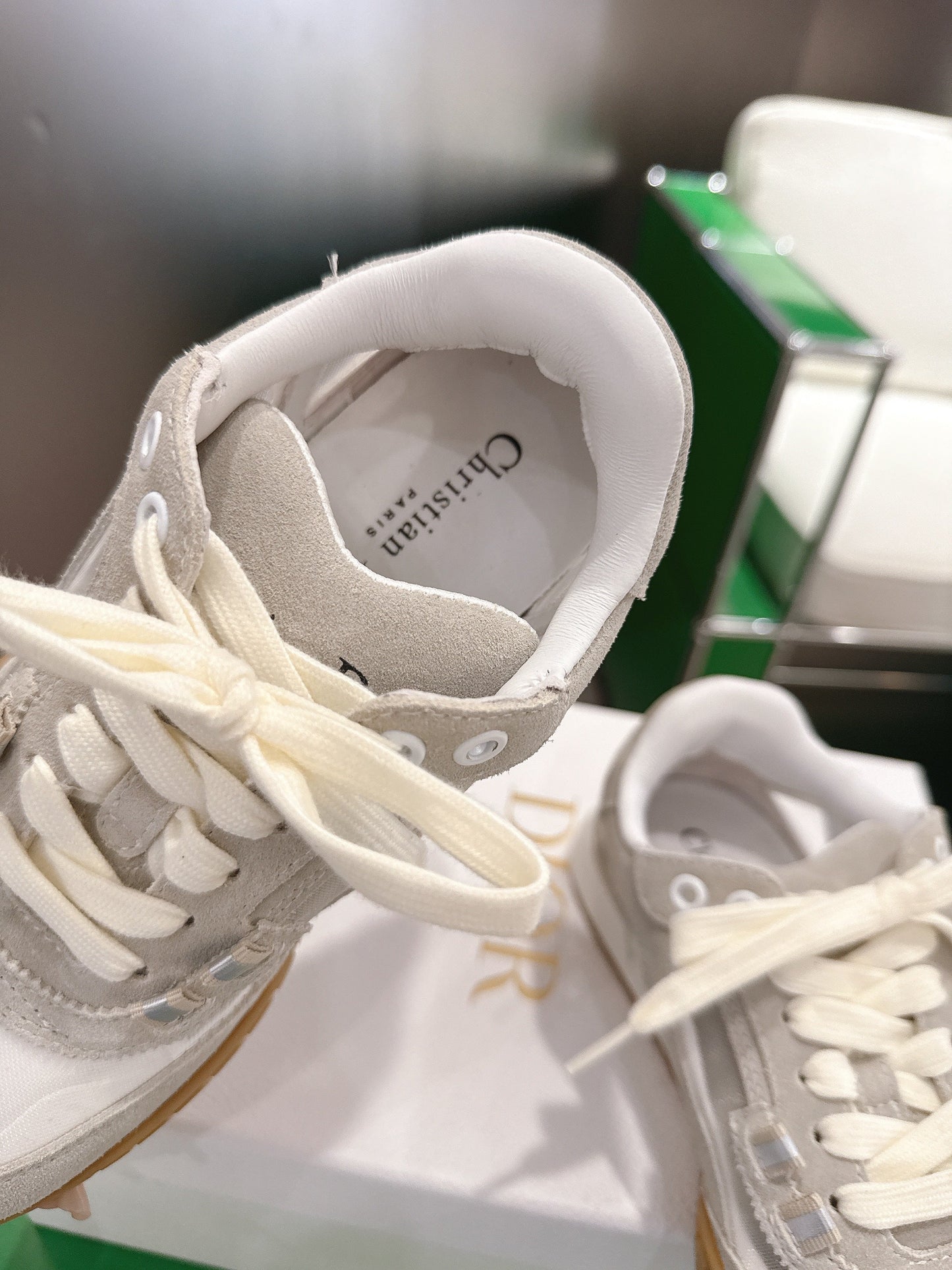 CD Tech Sneakers White Pale Taupe Cowhide Mesh Suede 562671