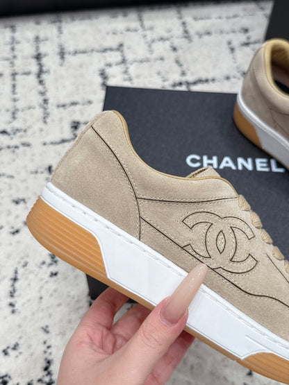 CC 26S Logo Sneakers 3.5cm Beige Suede 109957