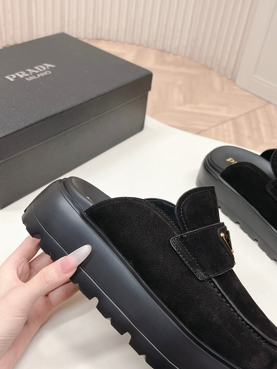 Prada 2026 Mule Grained Leather 847068