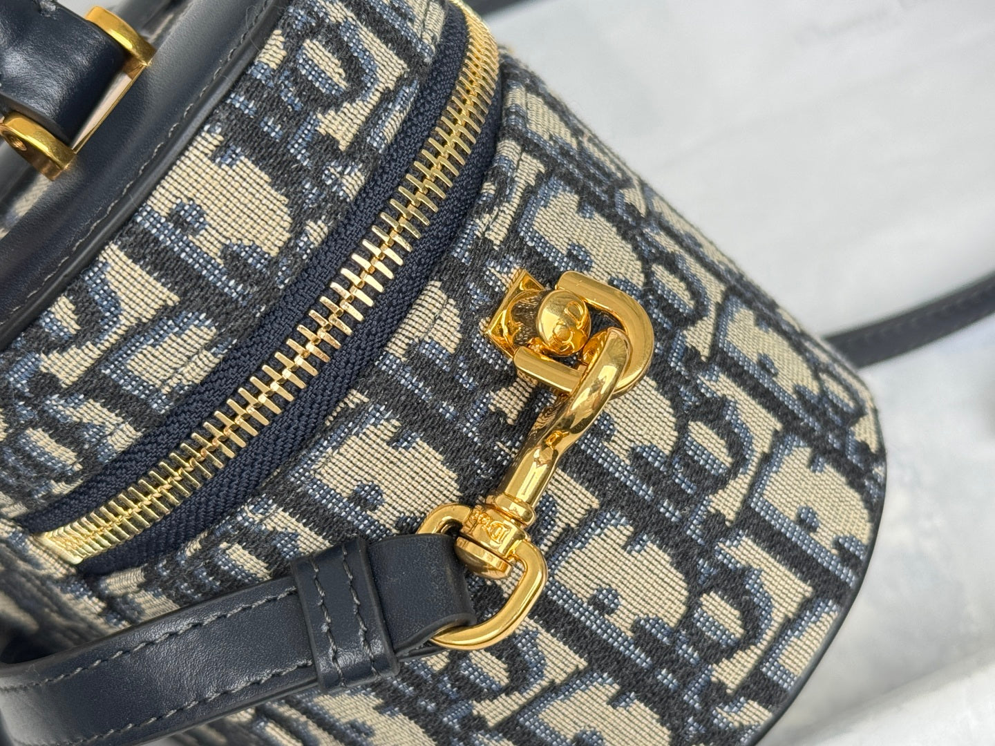 CD  Signature Vanity Case 16cm Blue Jacquard
