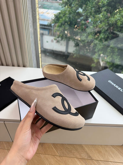 CC 26s Mules Light Taupe Suede 967491