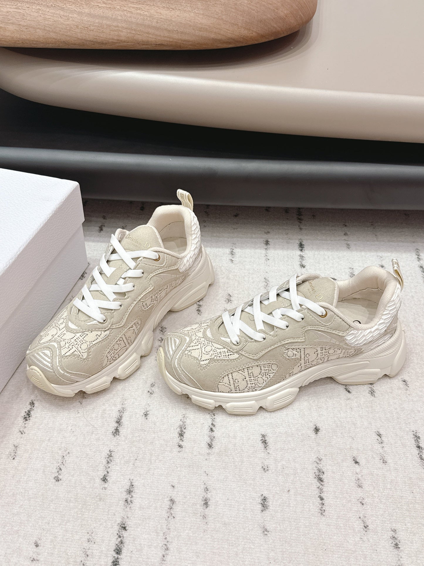 CD 26s Vibe Sneaker Taupe Suede 613748