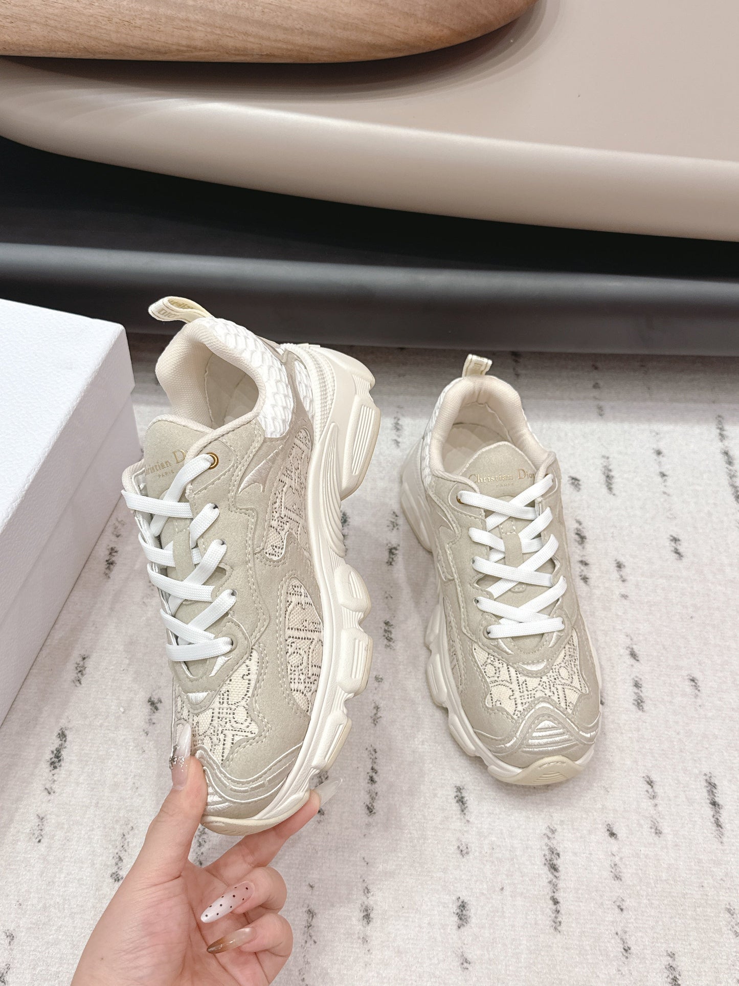 CD 26s Vibe Sneaker Taupe Suede 613748