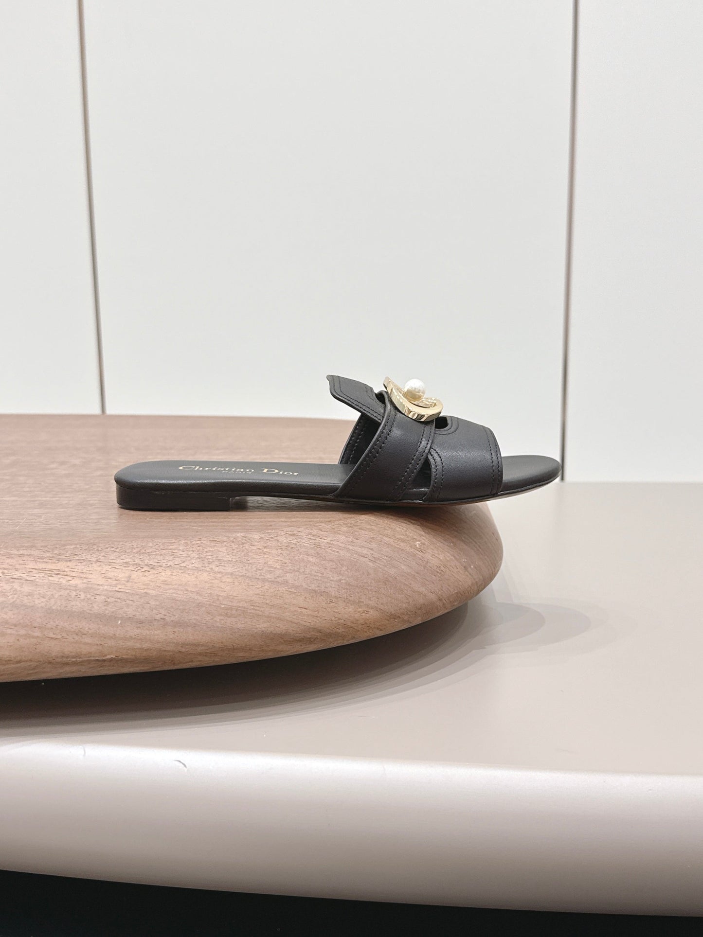 CD 30 Montaigne Slide Black Calfskin 738229