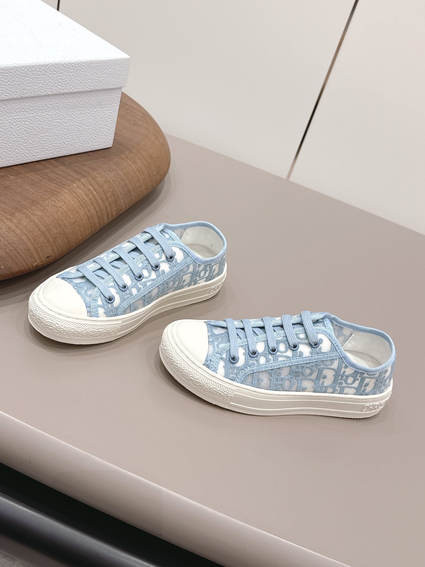 CD Walk'n'Dior Sneaker White Light Blue Cotton Mesh 739319