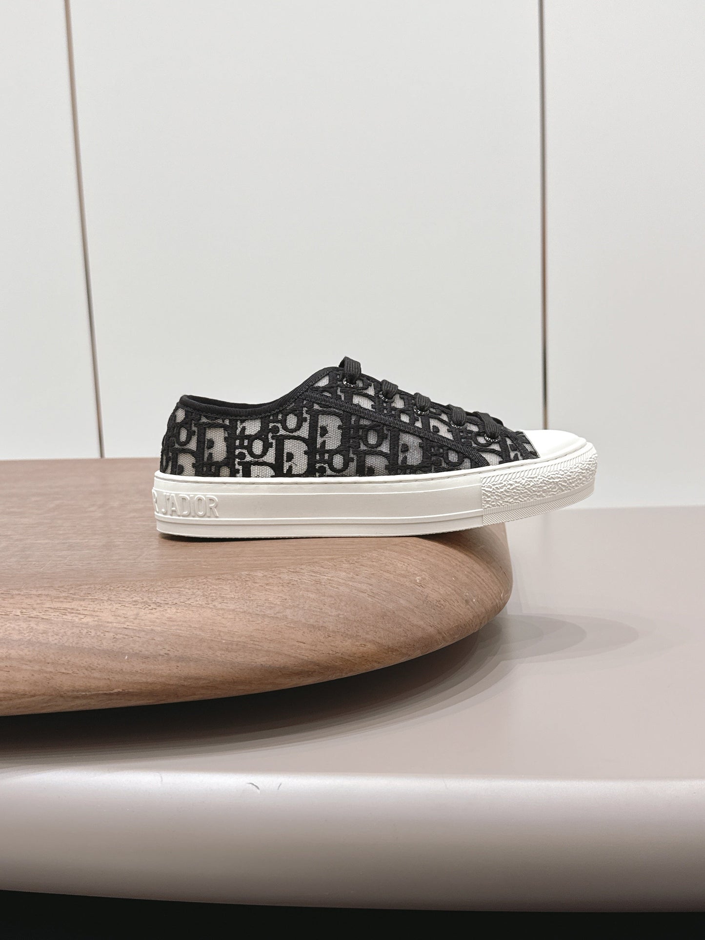 CD Walk'n'Dior Sneaker White Black Cotton Mesh 739318