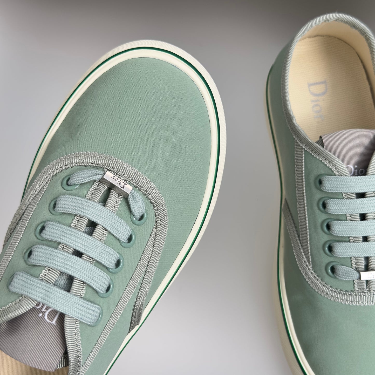 CD 26s Saltwind Sneakers Cedar Green Canvas 920082