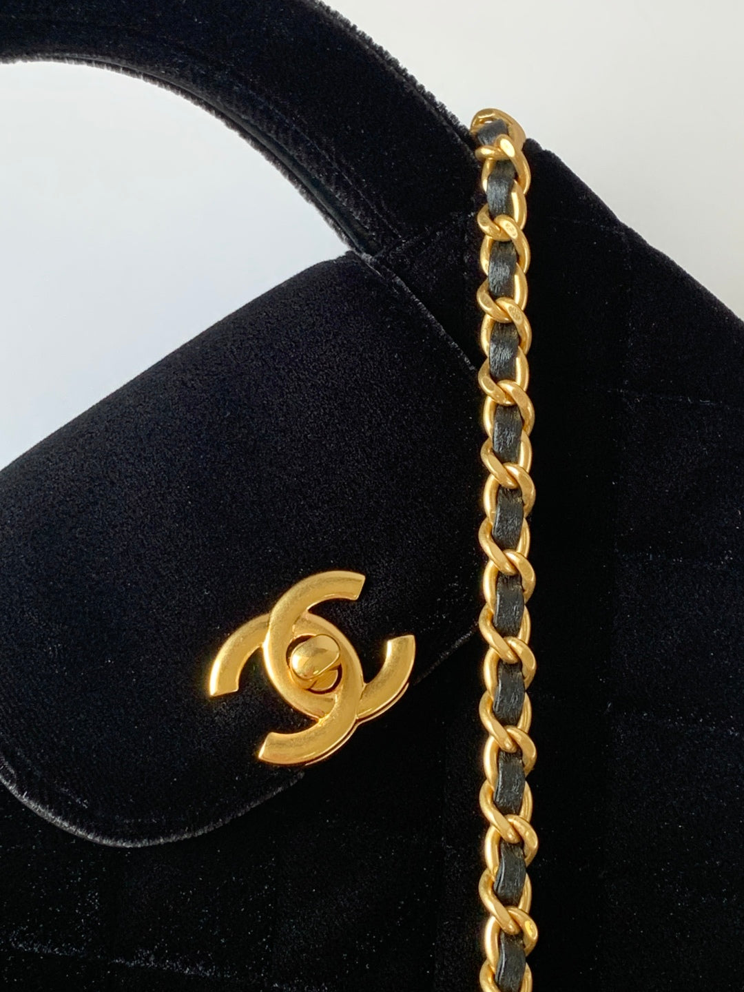 cc 24a nano 19cm kelly shopper bag black velvet