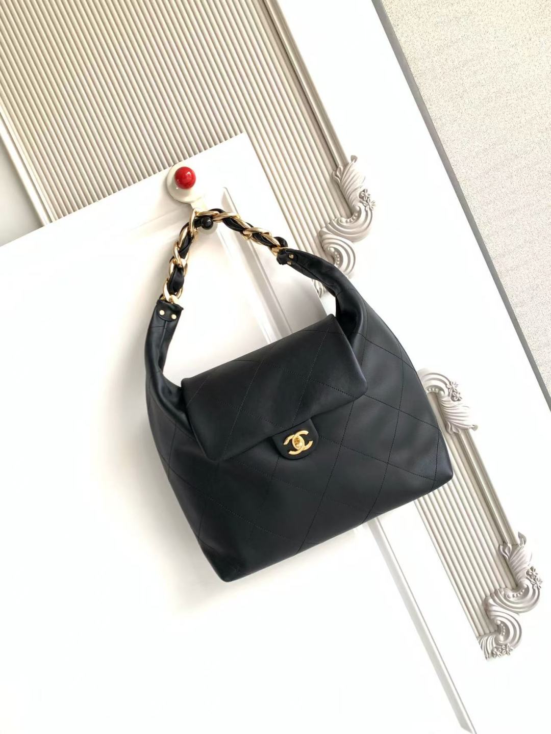 CC 2025 Bag 47cm Black Gold Calfskin 300853