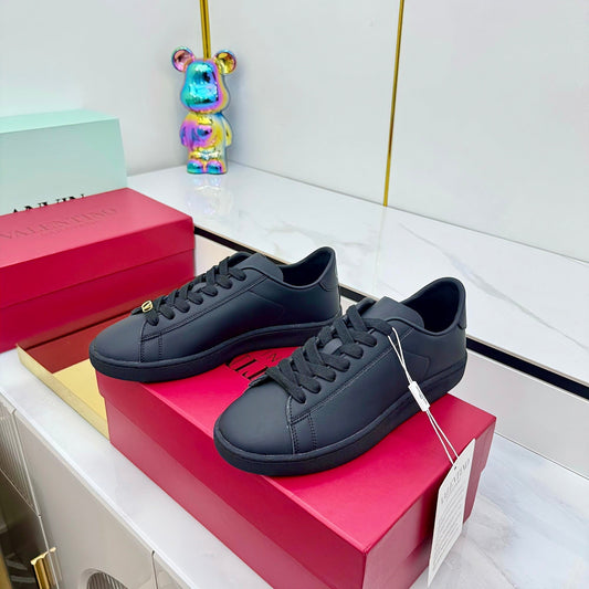 VT 25 Royco Sneaker Navy Blue Cowhide 331394