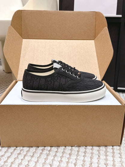 CD Saltwind Sneaker Black Oblique Jacquard Cotton 632435