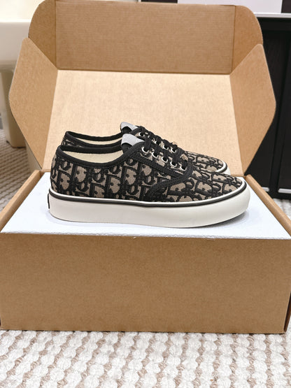 CD Saltwind Sneaker Black Beige Oblique Jacquard Cotton 632436