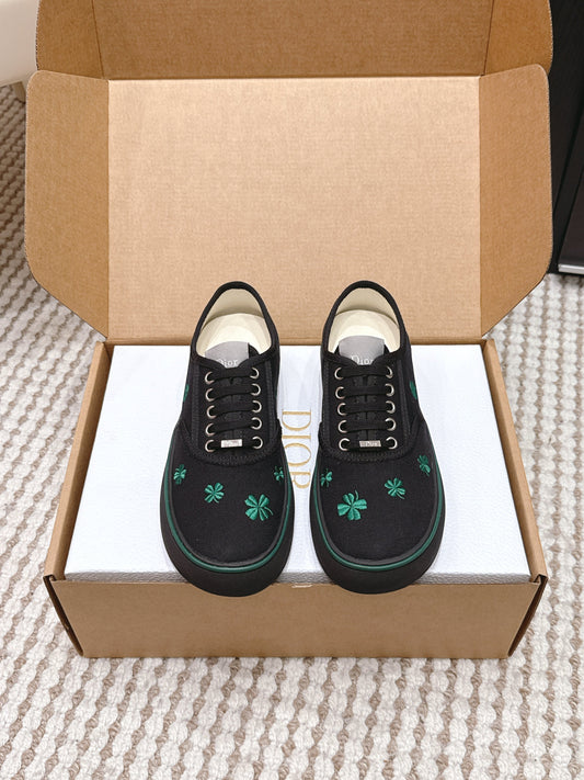 CD Saltwind Sneakers Black Four-leaf Clover Embroidery Canvas 632438