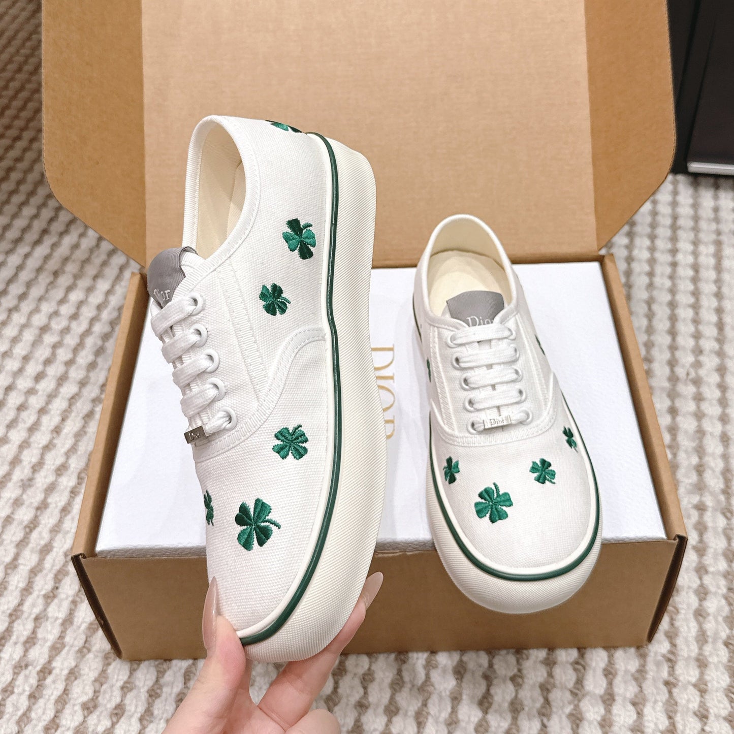 CD Saltwind Sneakers White Four-leaf Clover Embroidery Canvas 632439