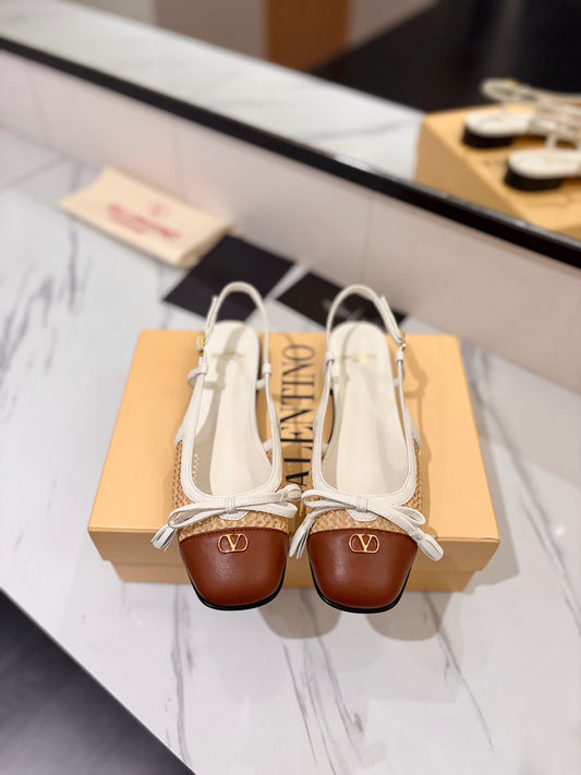 VT 26s Valet Du Roi Slingback Flats White Brown Raffia Leather 985455
