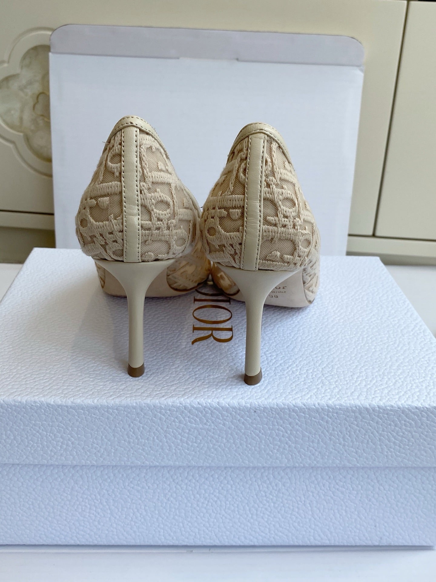 CD 26s Adioable Pump 8cm Monogram Beige Mesh Lambskin 909644