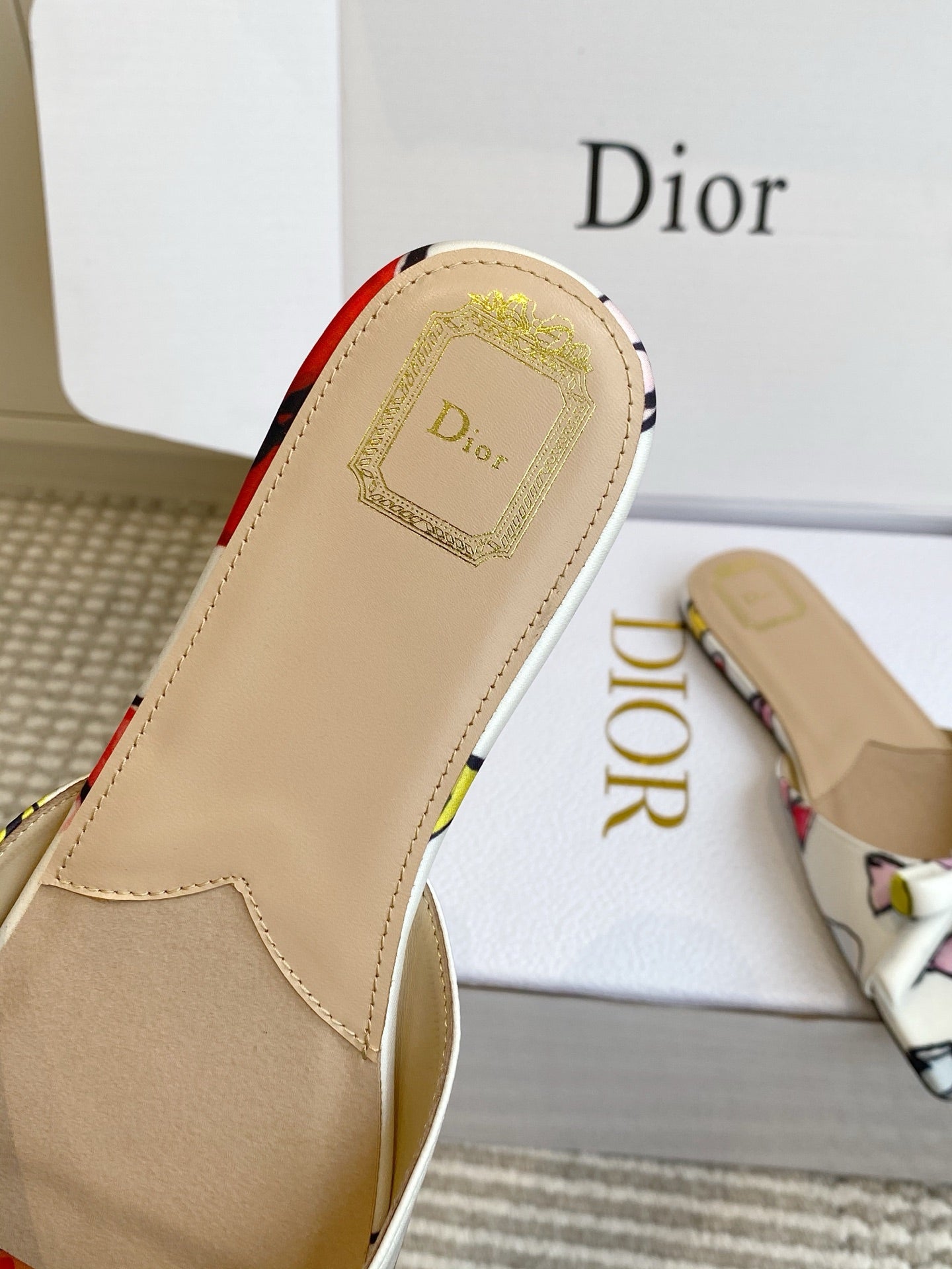 CD 26s Bow Kitten Flat Open Back Sandals White Lambskin 909656