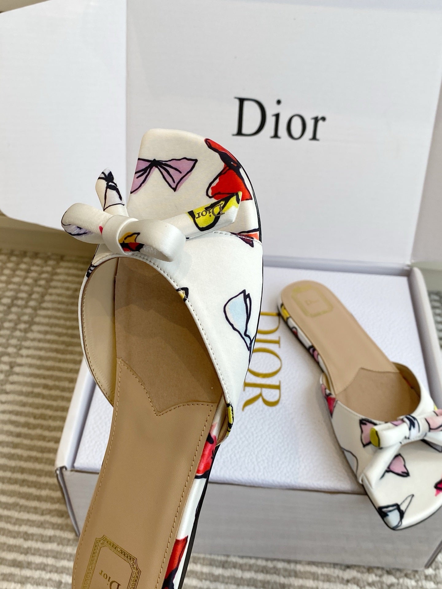 CD 26s Bow Kitten Flat Open Back Sandals White Lambskin 909656