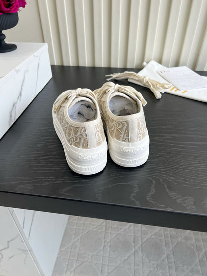 CD Dioriviera Walk'n'Dior Sneaker White Taupe Cotton 851243