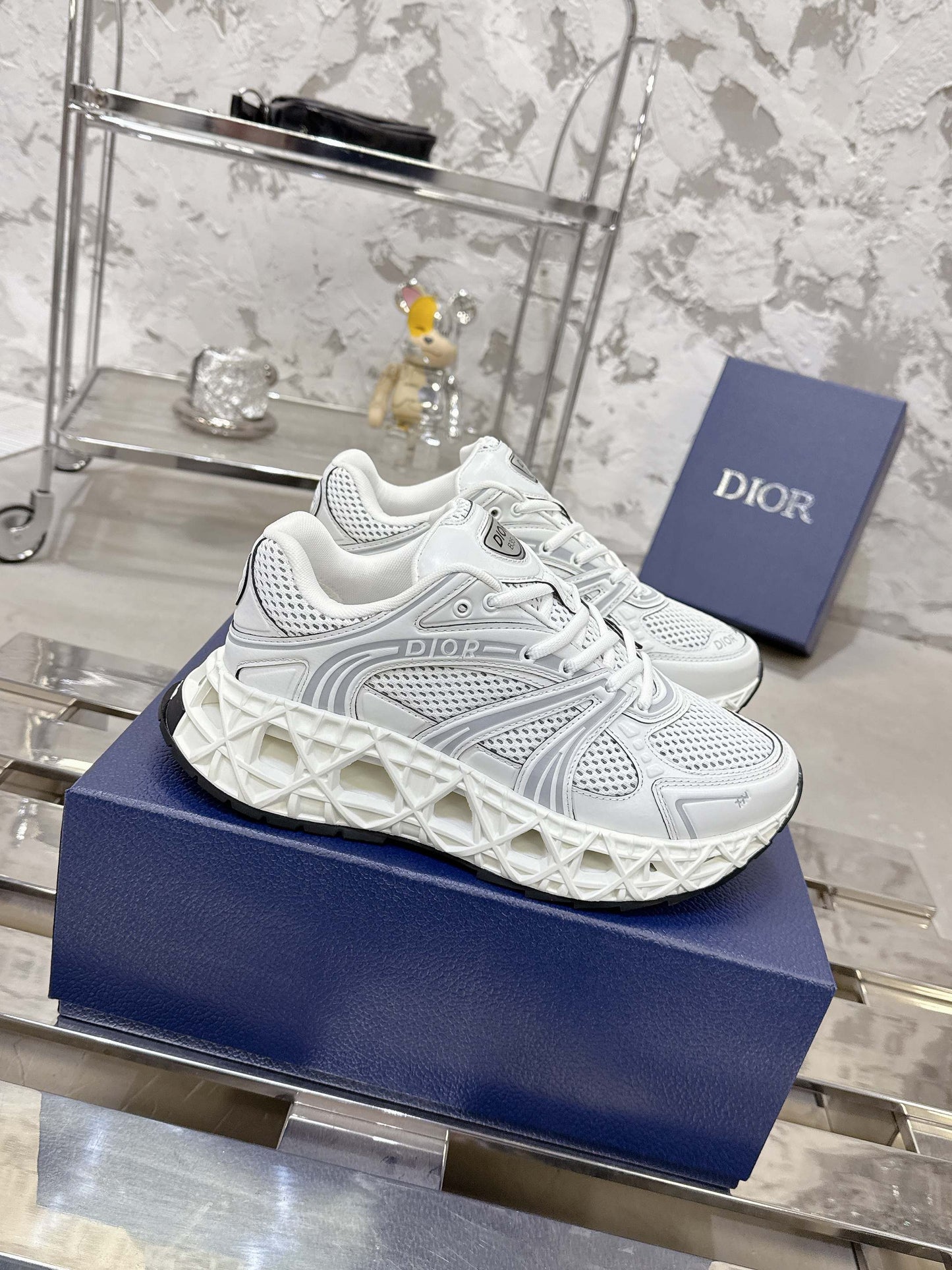 CD 26s Sneaker White Mesh Suede 905041