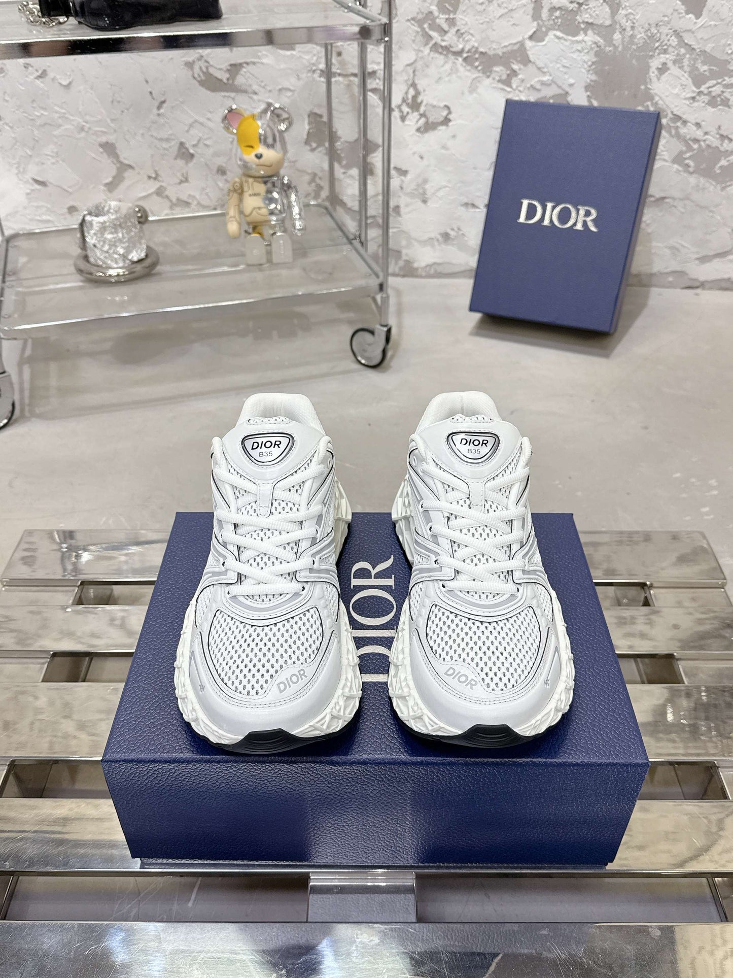 CD 26s Sneaker White Mesh Suede 905041