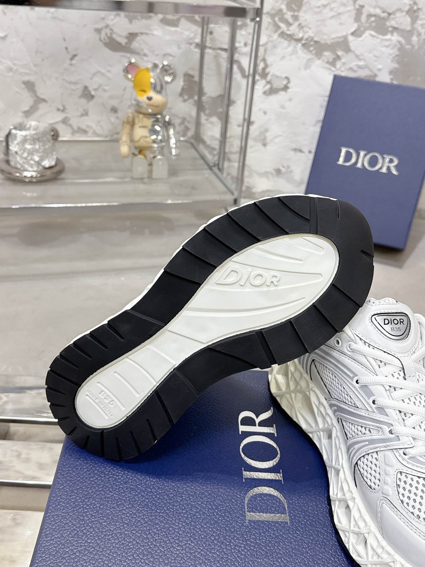 CD 26s Sneaker White Mesh Suede 905041