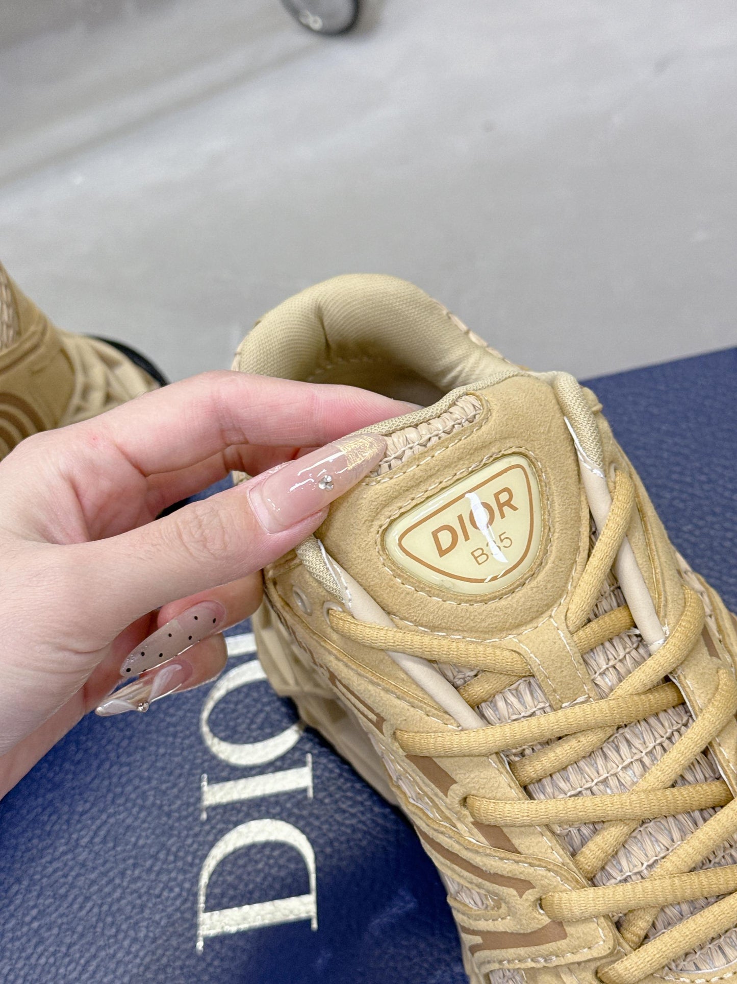 CD 26s Sneaker Beige Mesh Suede 905044