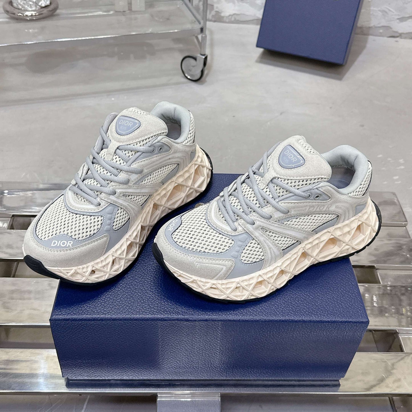 CD 26s Sneaker Grey Mesh Suede 905048