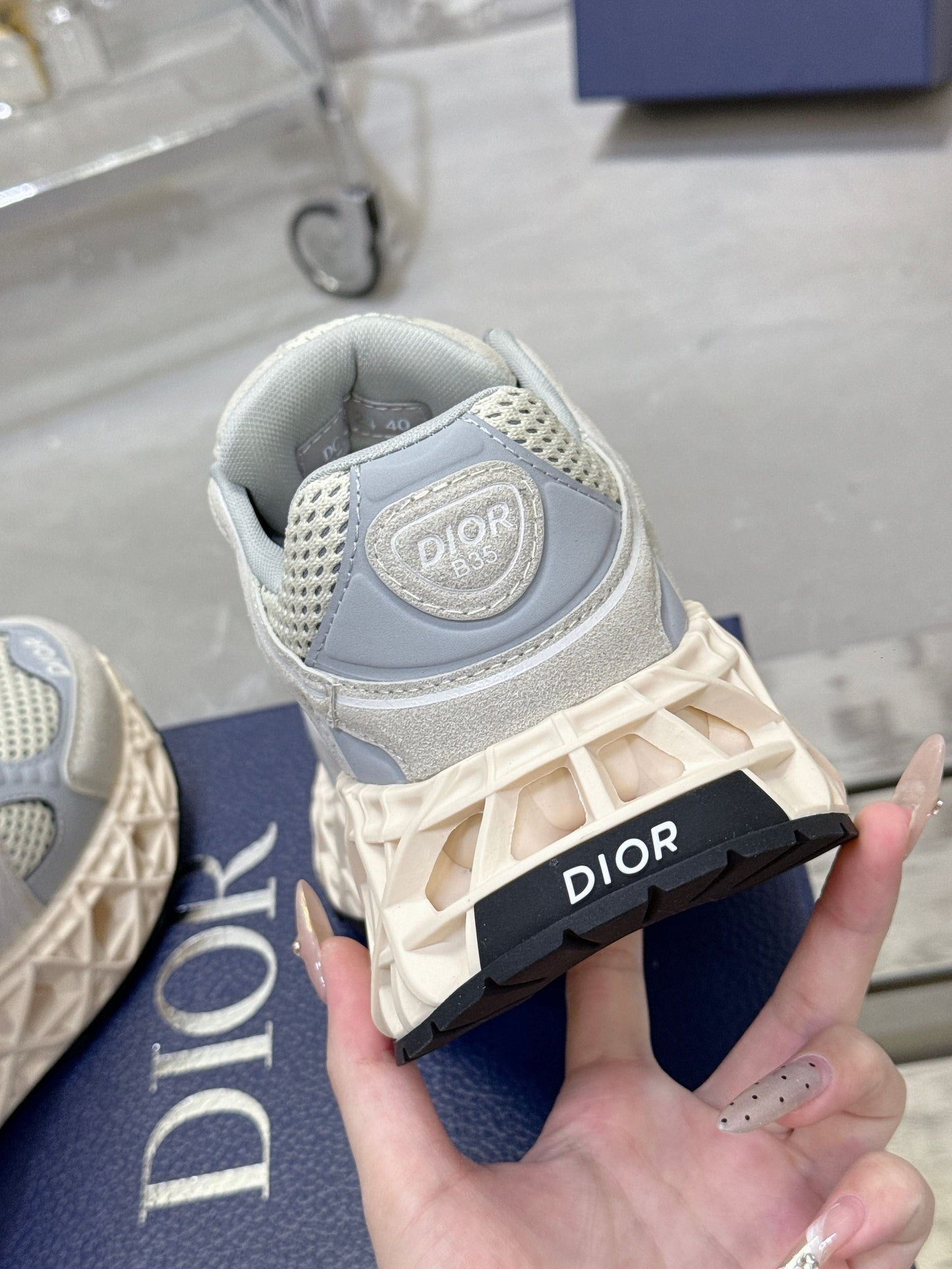 CD 26s Sneaker Grey Mesh Suede 905048