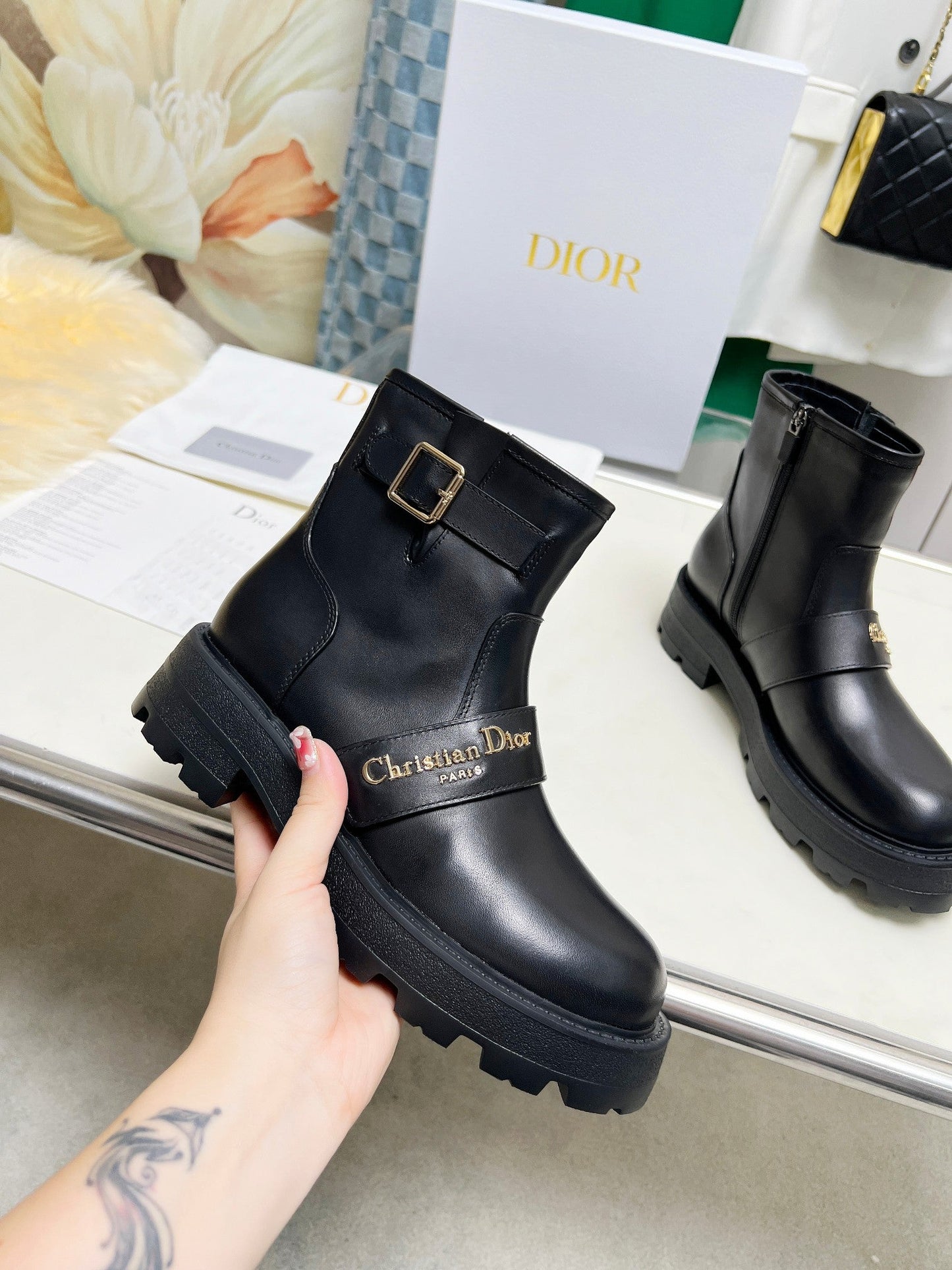 CD D-Quest Ankle Boot Plain Black Calfskin