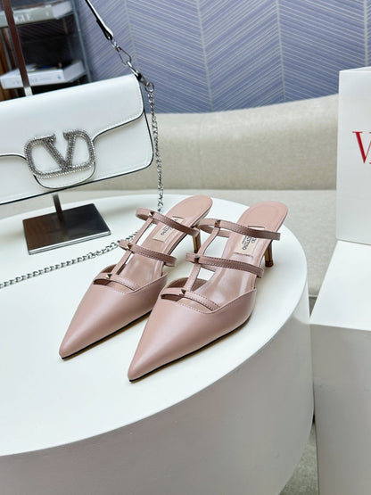 ROCKSTUD WISPY CREPE PINK CALFSKIN MULE 60MM