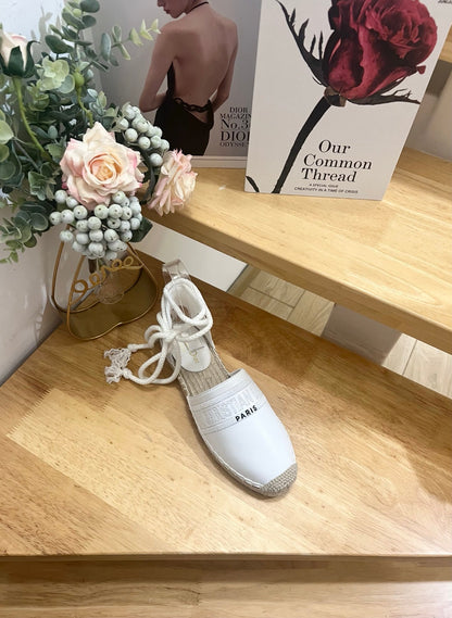 CD FW26 Sandals White Sheepskin 692255