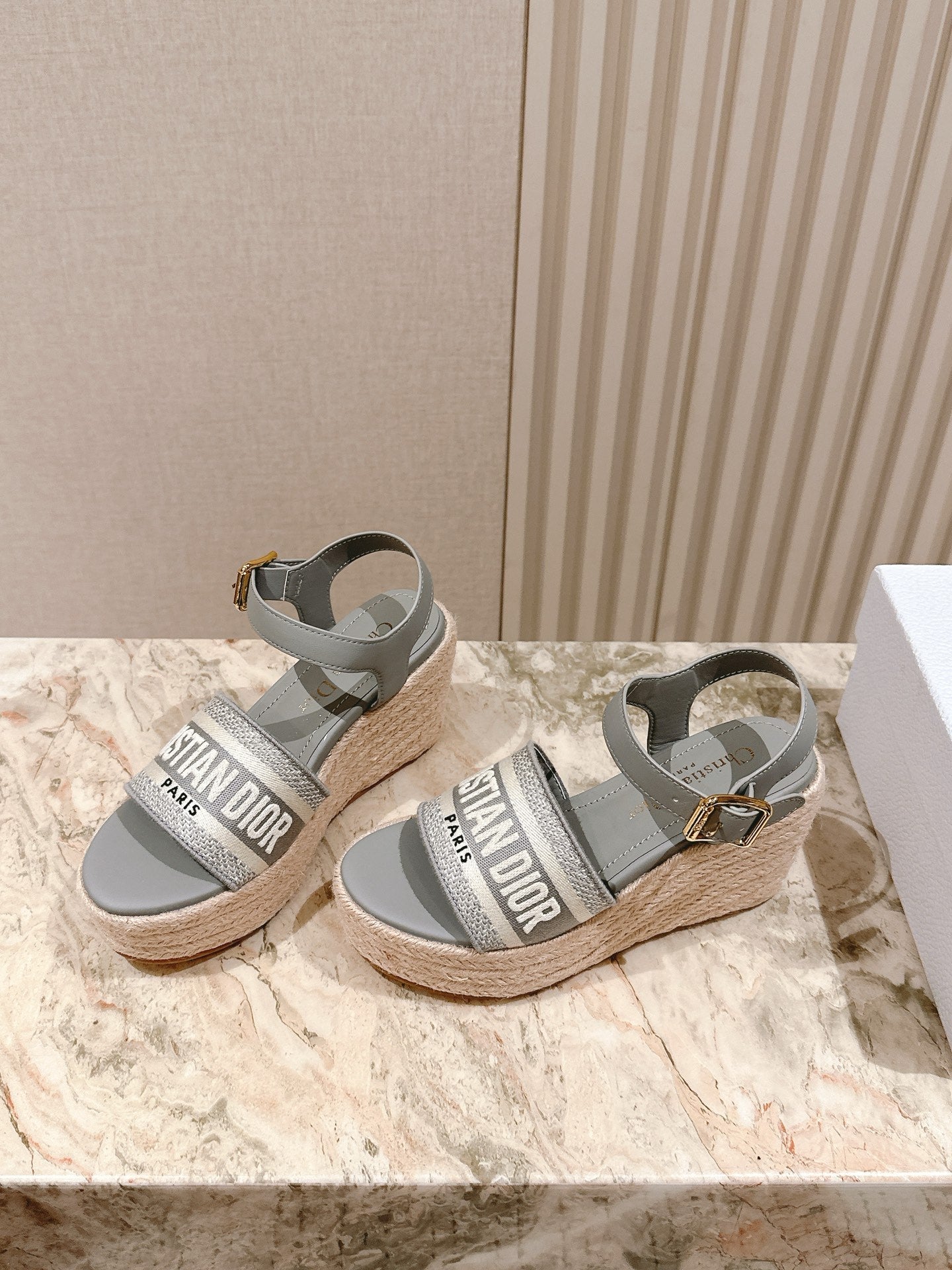 CD Dway Wedge  Sandal 85mm Warm gray-brown Calfskin and Embroidered 483079